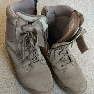 5.11 ATAC coyote 8" boots